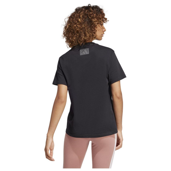 Adidas Γυναικεία κοντομάνικη μπλούζα Sportswear Camo Graphic Tee Adidas Γυναικεία κοντομάνικη μπλούζα Sportswear Camo Graphic Tee